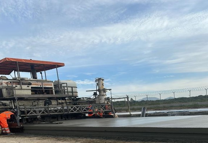 BOLOGNA AEROPORT - Dettaglio 1